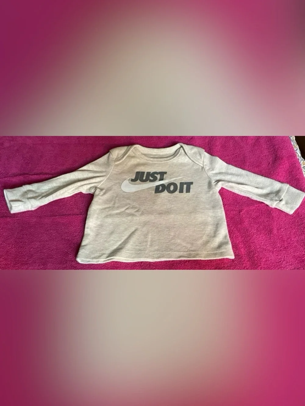 Infant Nike Lot (0-6 month)